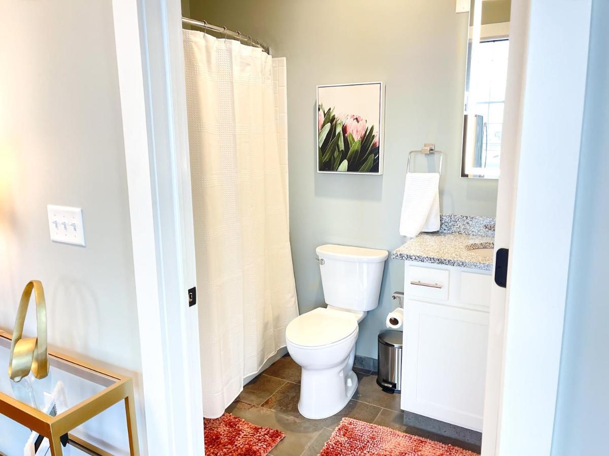 2Br 2Br Le Chateau 505 Lux Penthouse In A Historic Building Utica Luaran gambar
